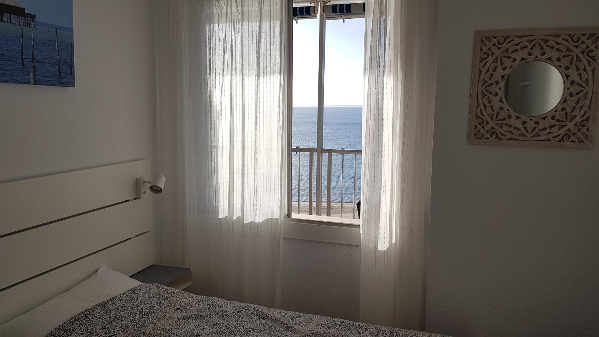 Primera Linea - Descanso Sol Y Mar Cullera Exterior foto